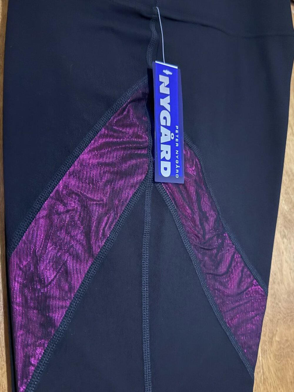 Nygard Slims Medium NWT Black Metallic Pink Colorblock Leggings Shaping